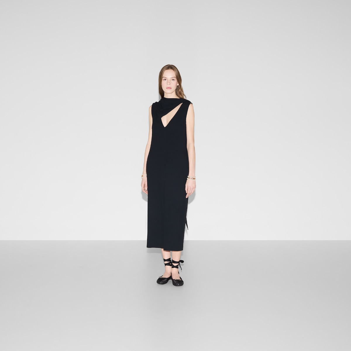 ワンピース Gucci SILK CADY MID-LENGHT DRESS Silk cady mid-length dress in yellow and white | GUCCI® BE