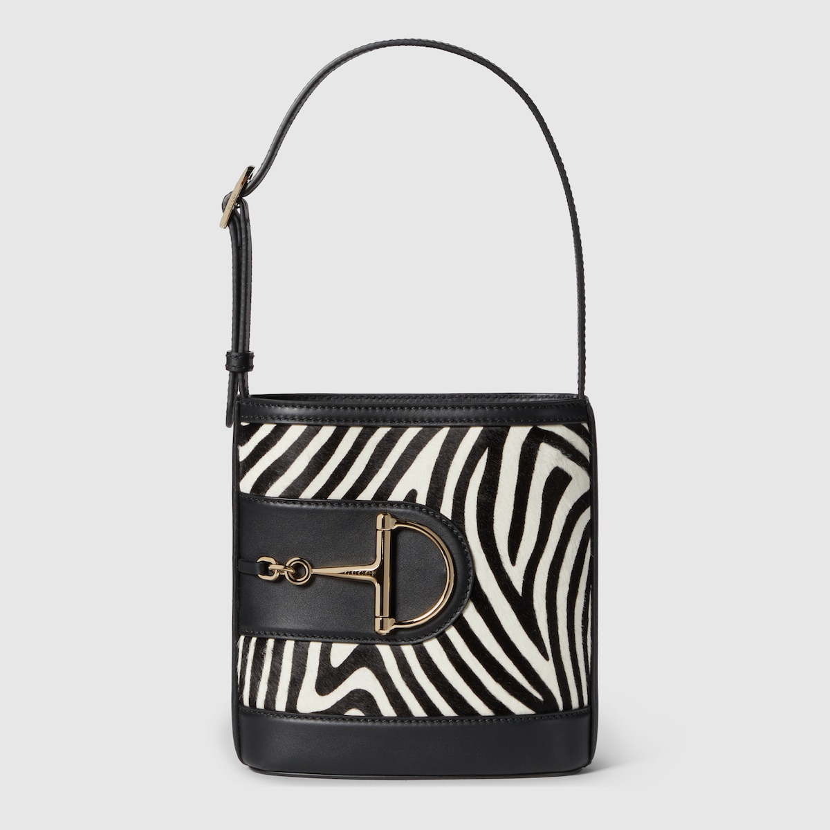 Gucci 73 small bucket bag in black and white calf hair