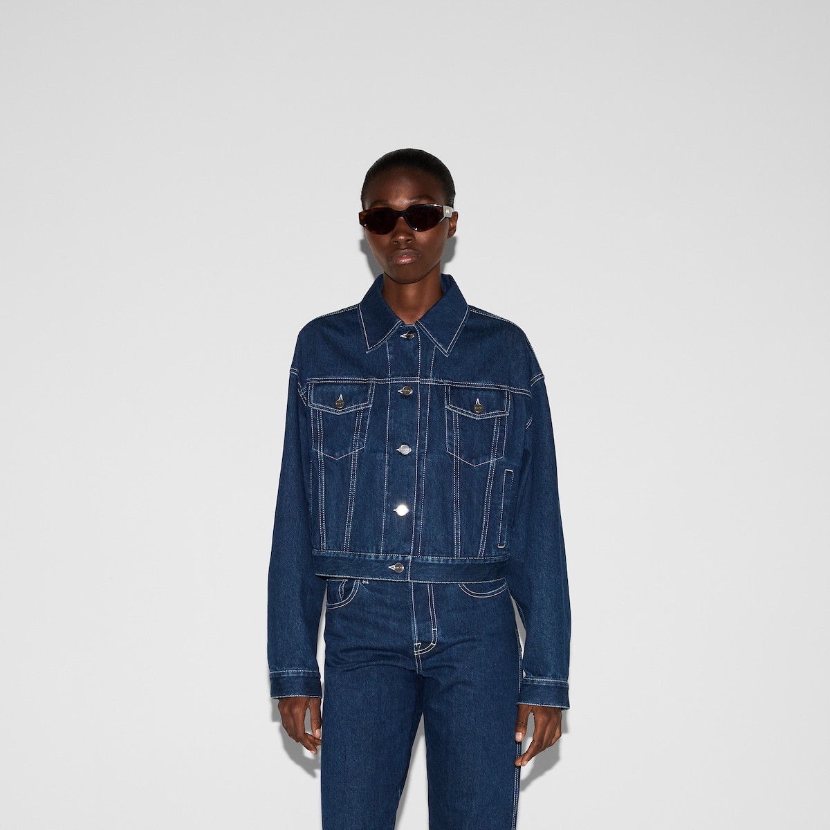 Relaxed cropped fit denim jacket