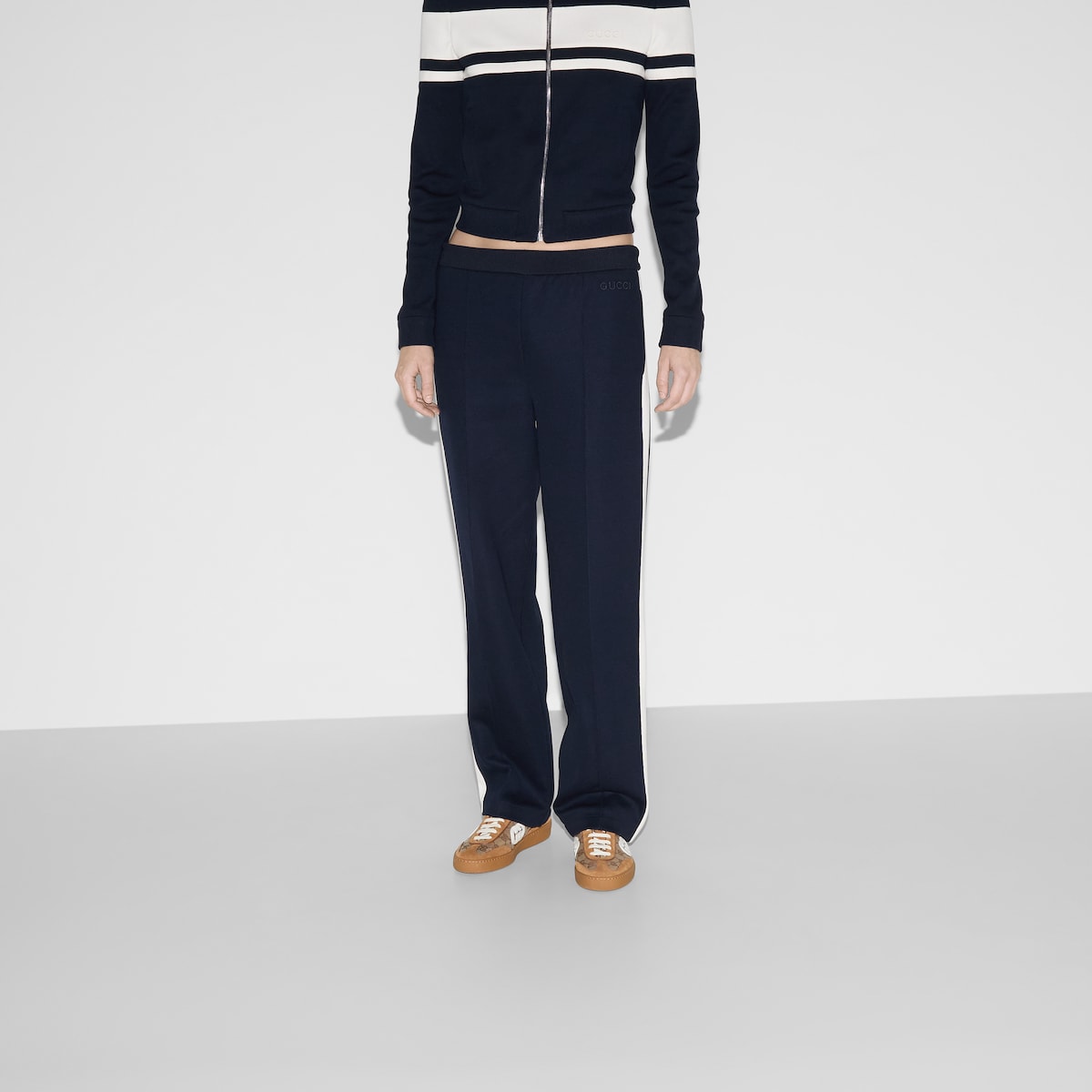 Cotton jersey pants with embroidery