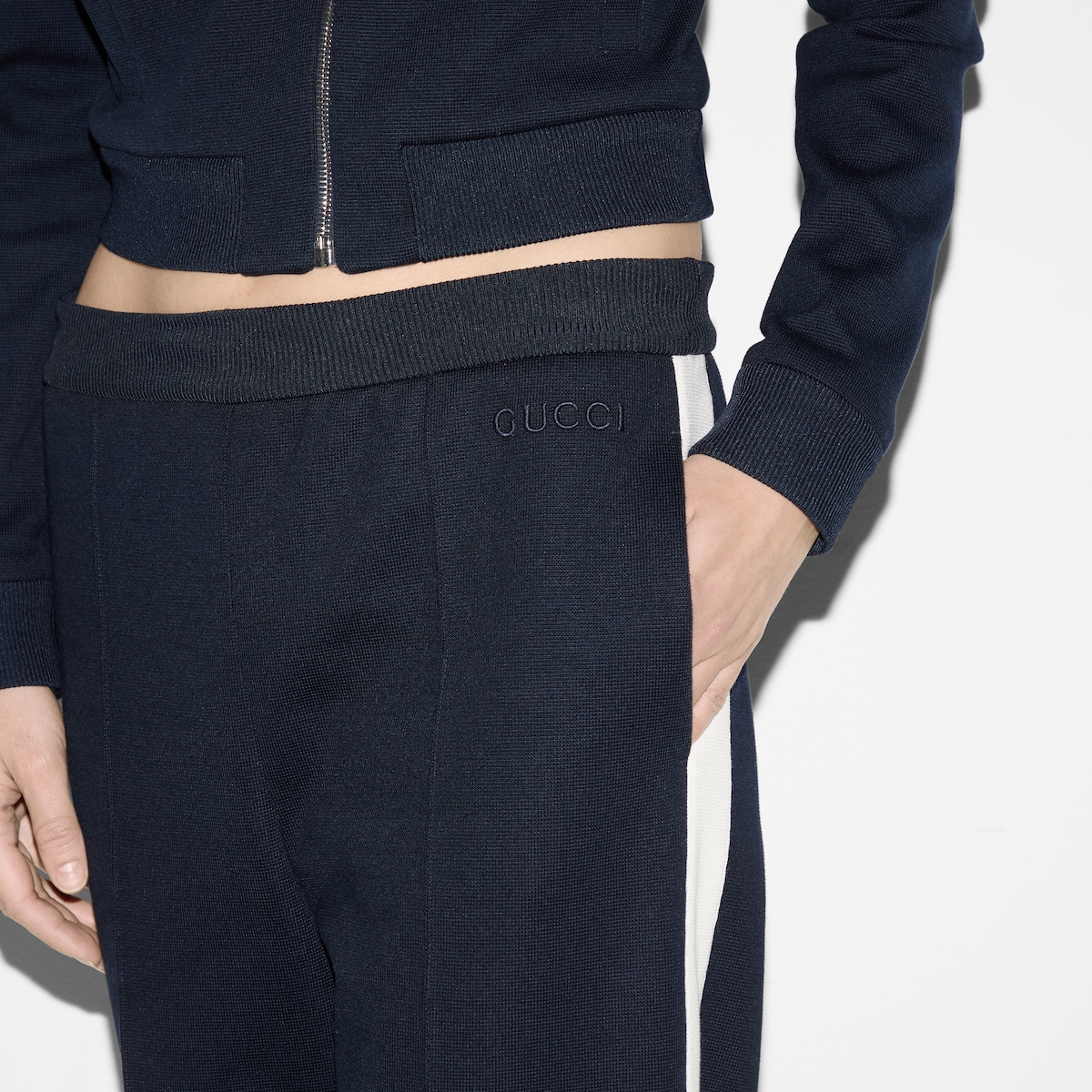 Cotton jersey pants with embroidery