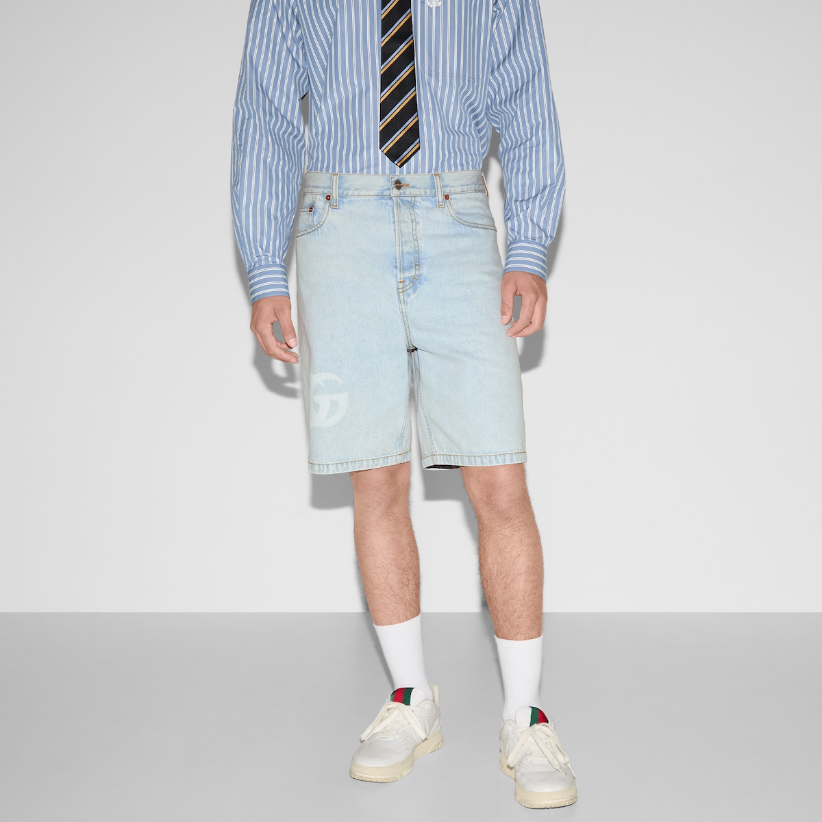 レーザー デニム ショートパンツ ・ライトブルー | GUCCI公式
