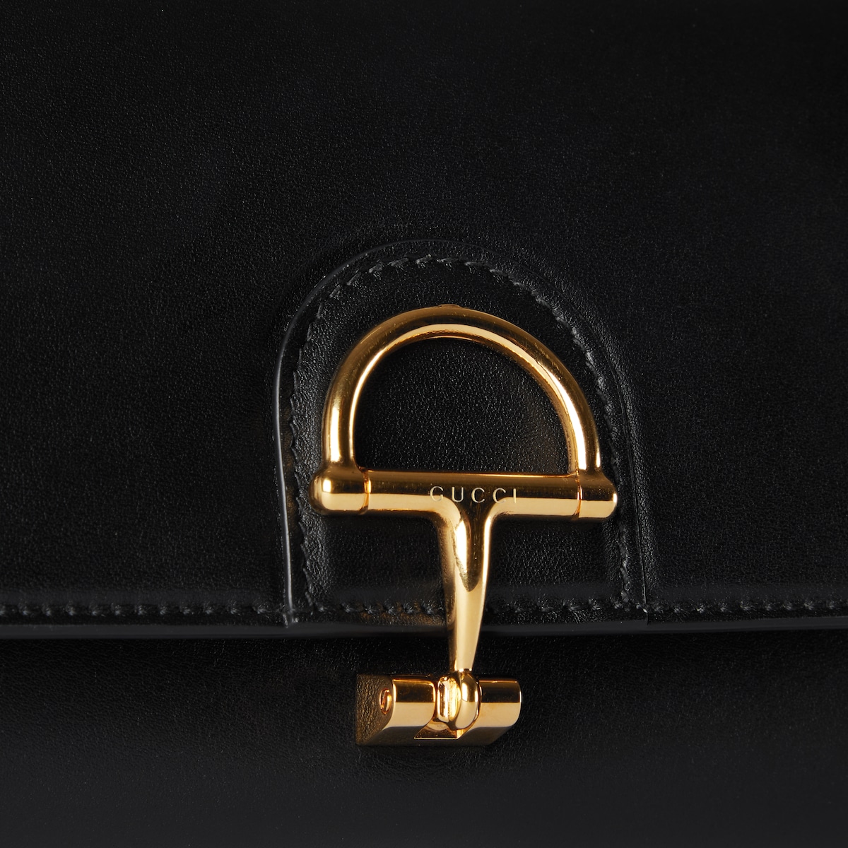 Gucci 73 small bucket bag in black leather | GUCCI® US