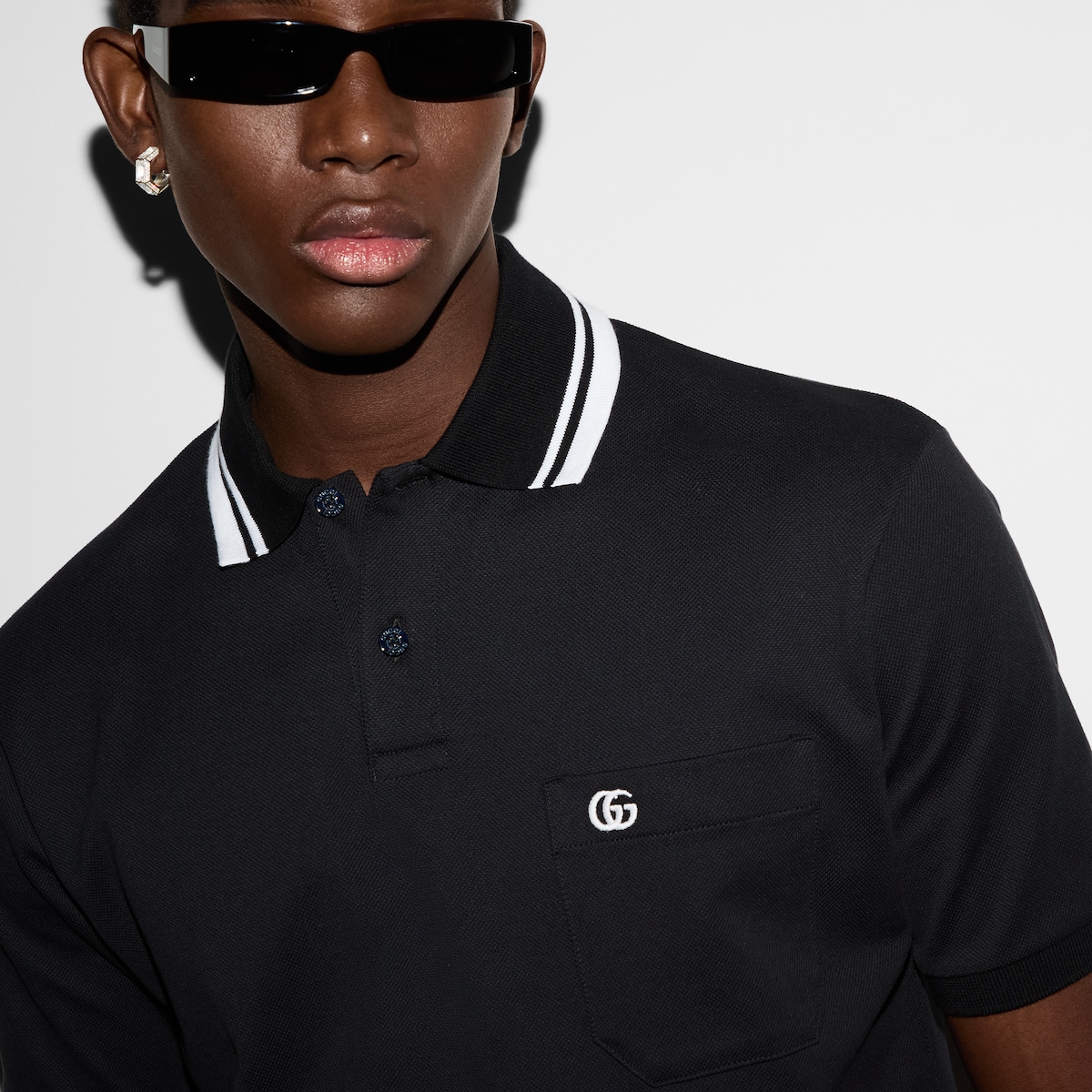Cotton polo shirt in black - thumbnail 3