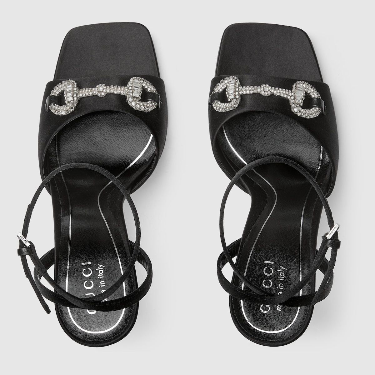 GUCCI ブラック ストラップサンダル 35.5 - メルカリ