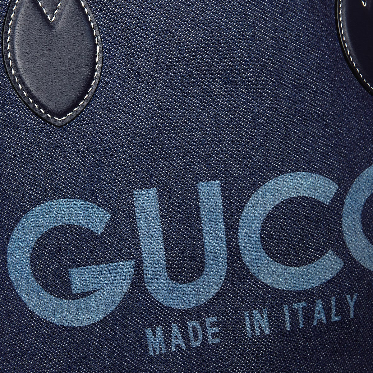 【関税&送料込】Gucci Denim Totissima Reversibile Shopping B Gucci Totissima large reversible tote bag in dark blue denim