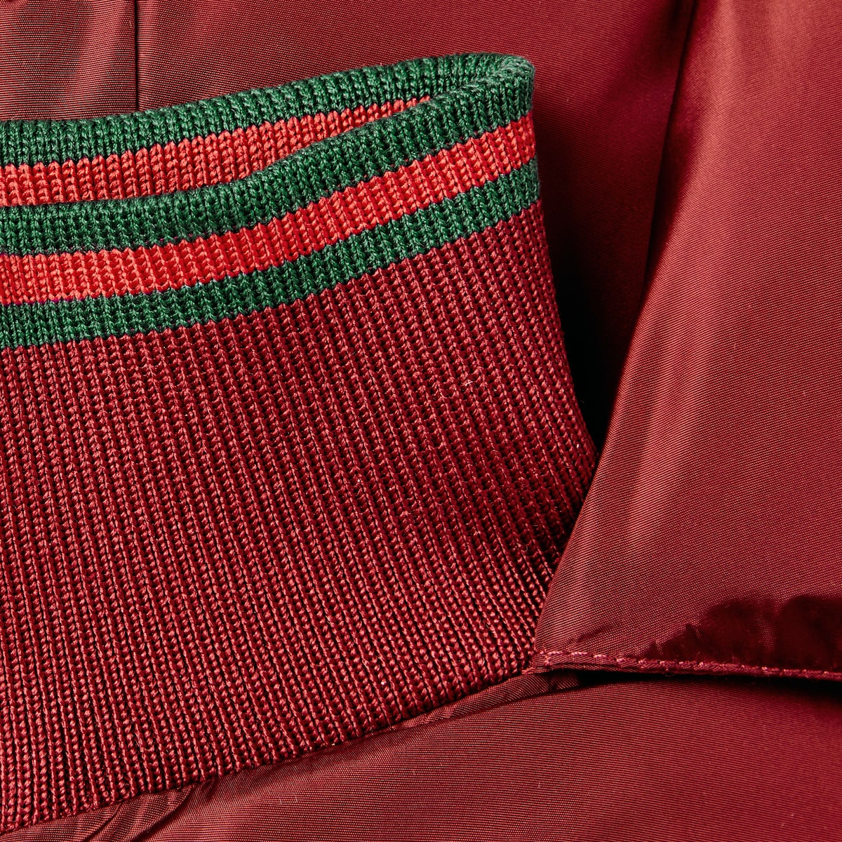 Children's padded nylon jacket in Gucci Rosso Ancora red - thumbnail 2