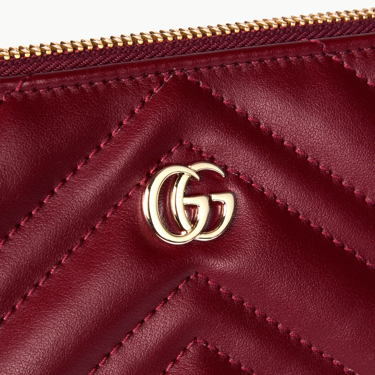 GG Marmont pochette with chain