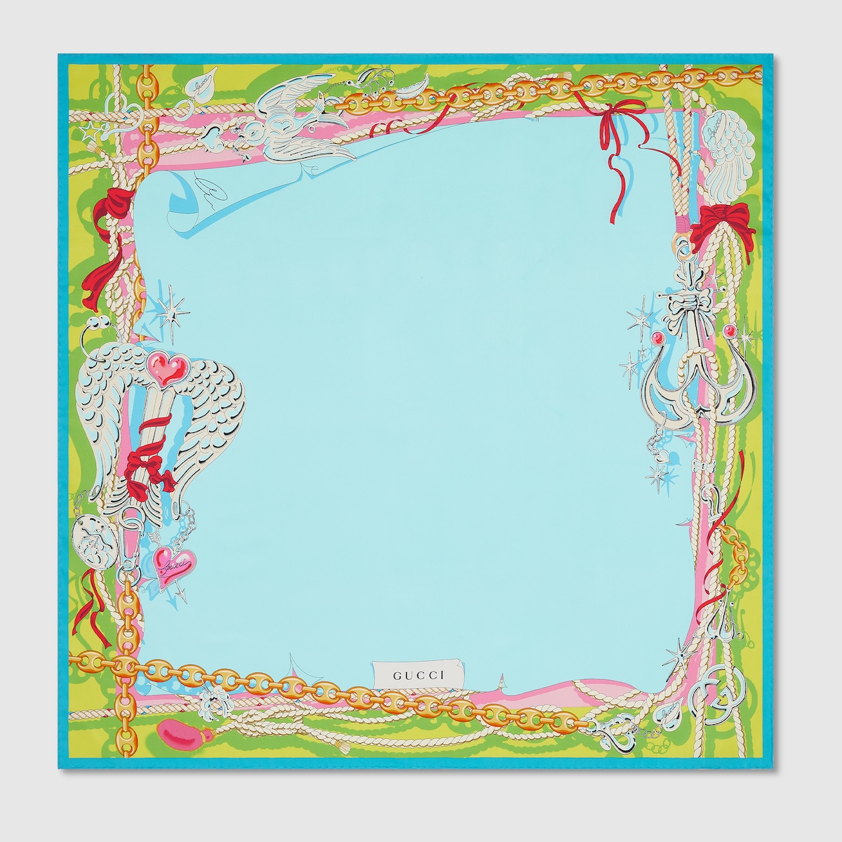 美品　GUCCI　シルク　スカーフ 90 x 90 プロジェクト プリント シルクスカーフ ・ライトブルー