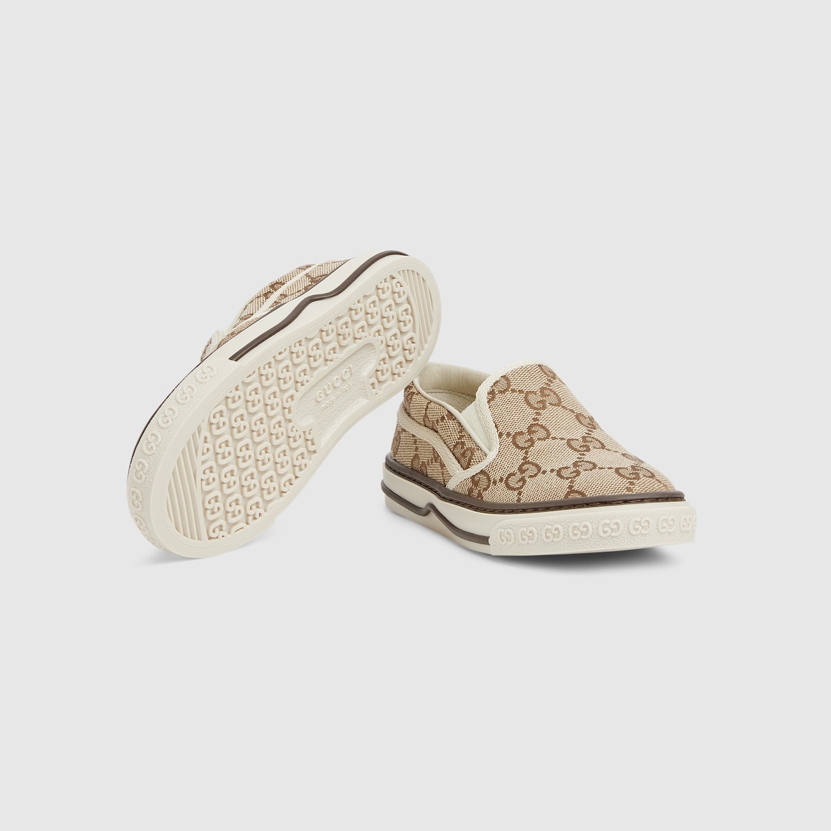 Toddler embossed GG trainer in beige and dark brown canvas | GUCCI® PL