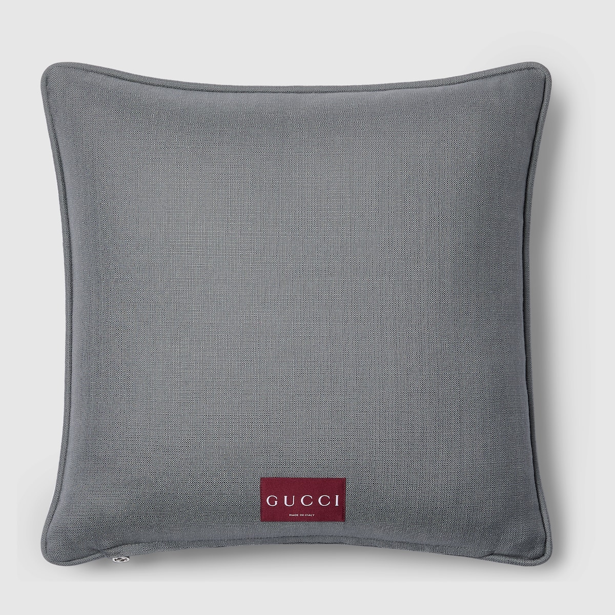 グッチ GG柄クッション GG cushion in grey | GUCCI® US