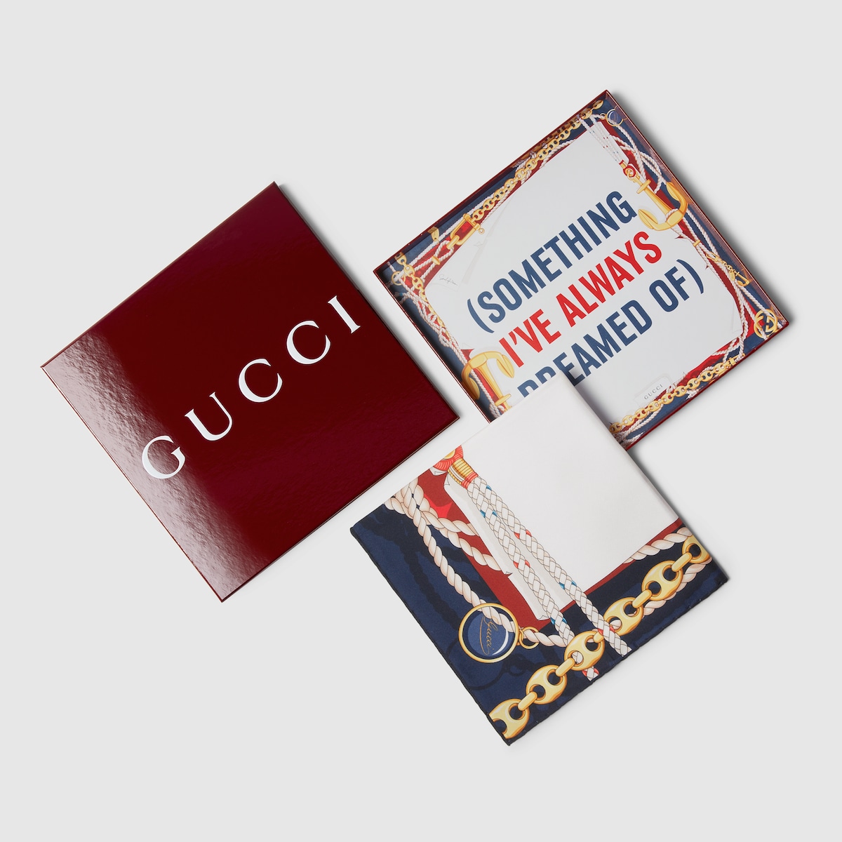 90 x 90 project printed silk carré in white and blue | GUCCI® US