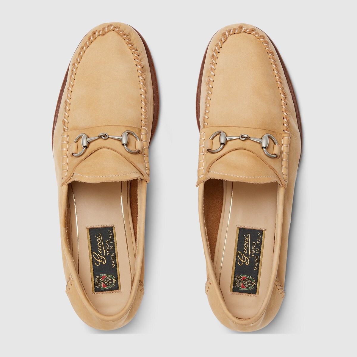 GUCCI ベージュ ローファー ゴールドチェーン８ GUCCI ベージュ ローファー ゴールドチェーン8 GUCCI ベージュ