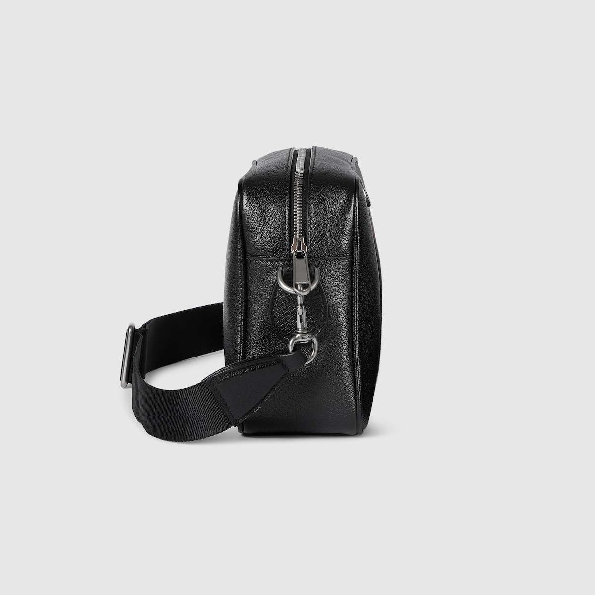 美品✨GUCCI 1436 ボディバッグ レザー ブラック グッチ ハーフ ホースビット〕クロスボディバッグ ・ブラック ソフト