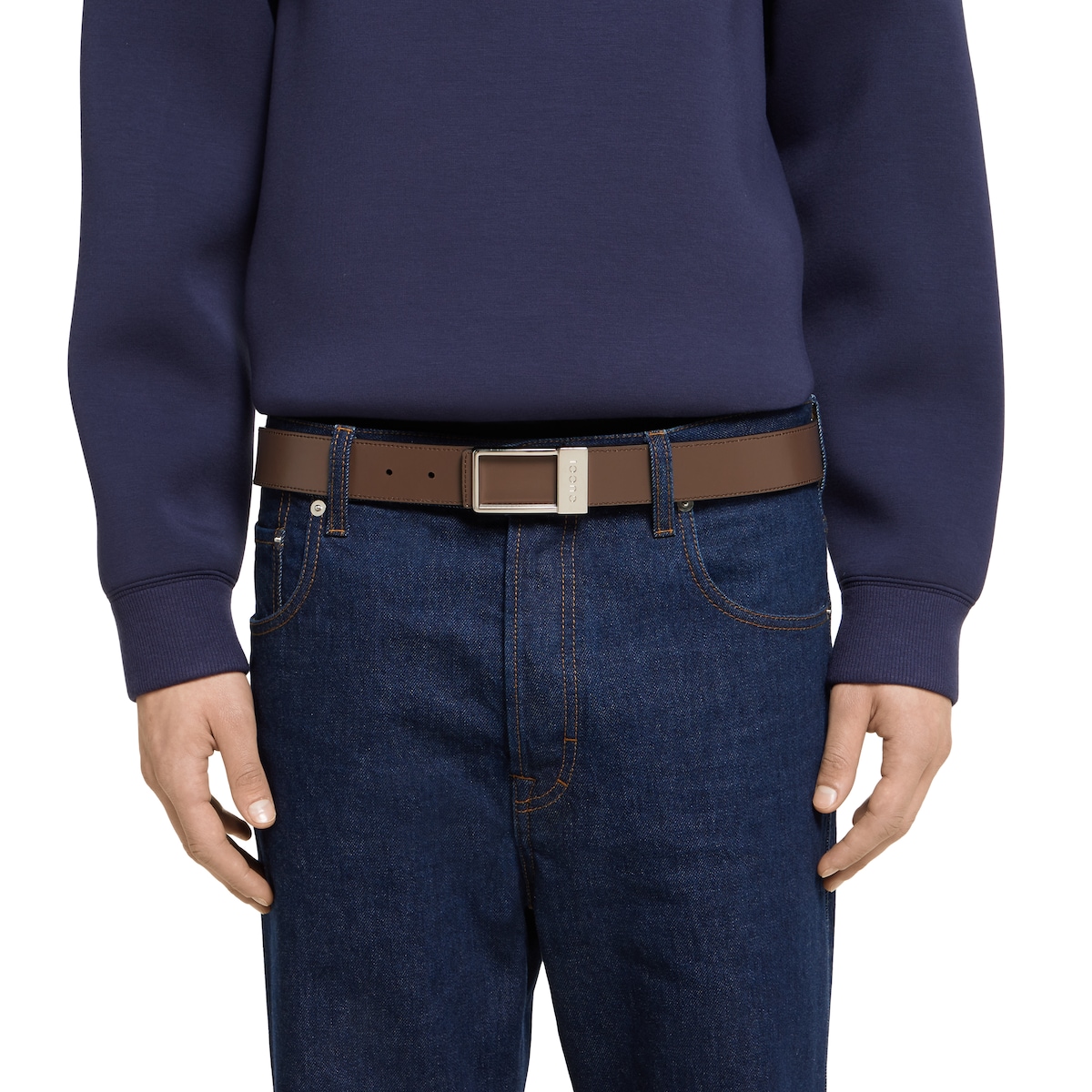 Reversible belt with rectangular buckle