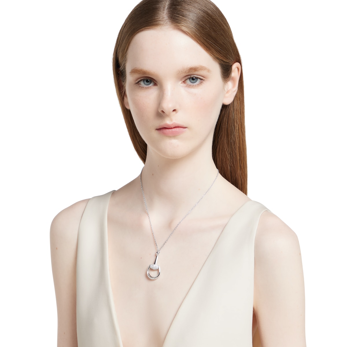 Horsebit diamond pendant necklace