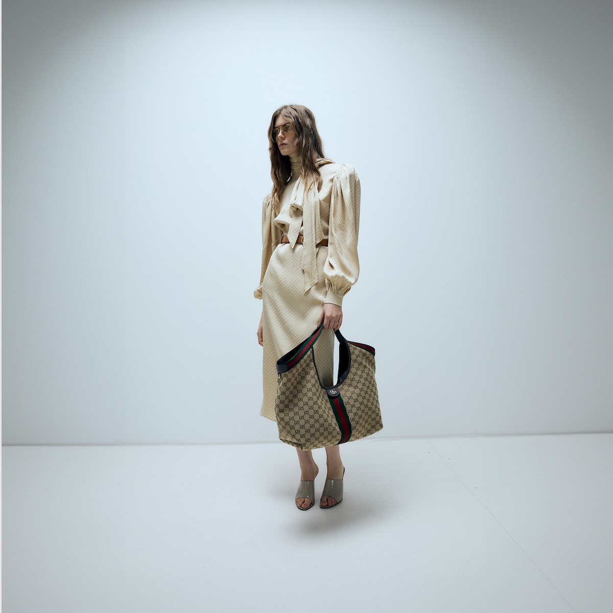 Gucci Giglio large tote bag in beige and brown GG canvas