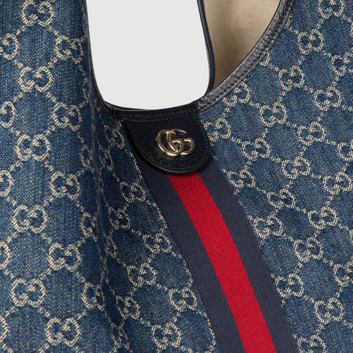 Bolso tote Gucci Giglio tamaño grande en denim con GG azul y blanco ...