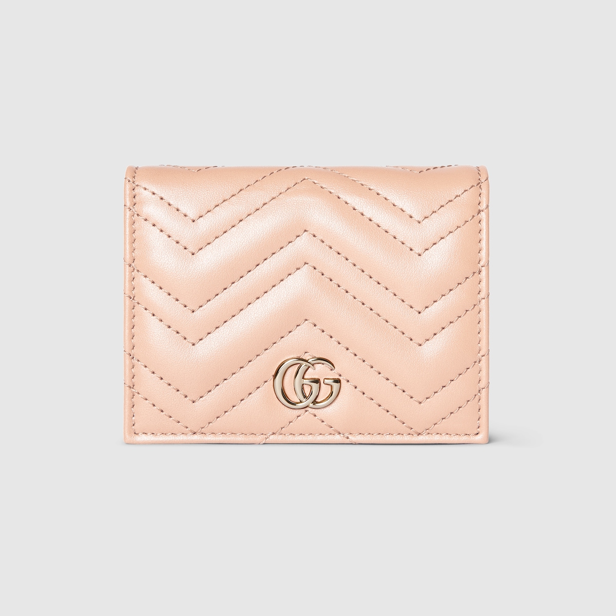 【GUCCI】GG Marmont Matelasse Flap Card Holder Light Pink Gucci GG Marmont Card Case Matelasse Light Pink in Leather
