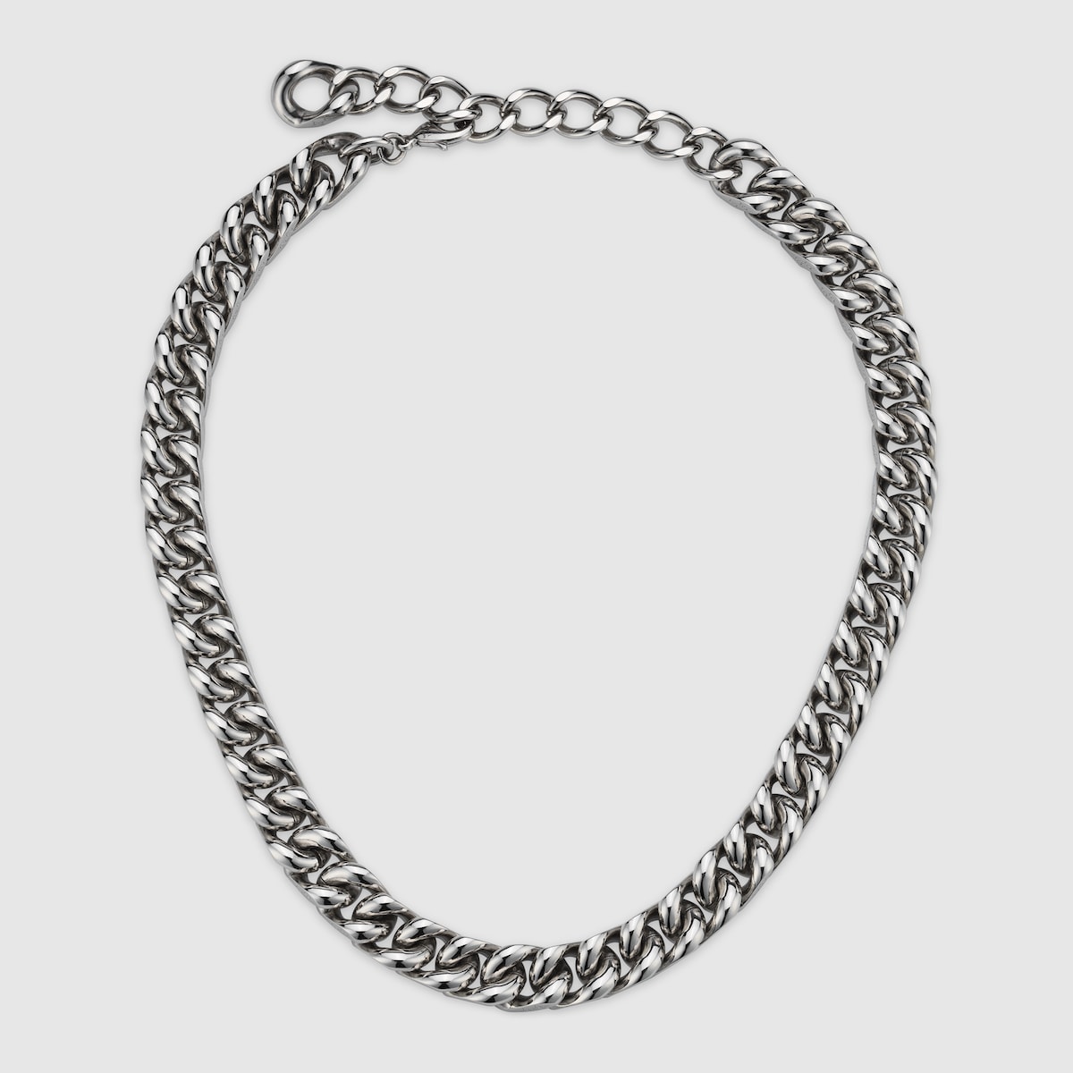 グッチ シグネチャー エングレービング チェーン ネックレス