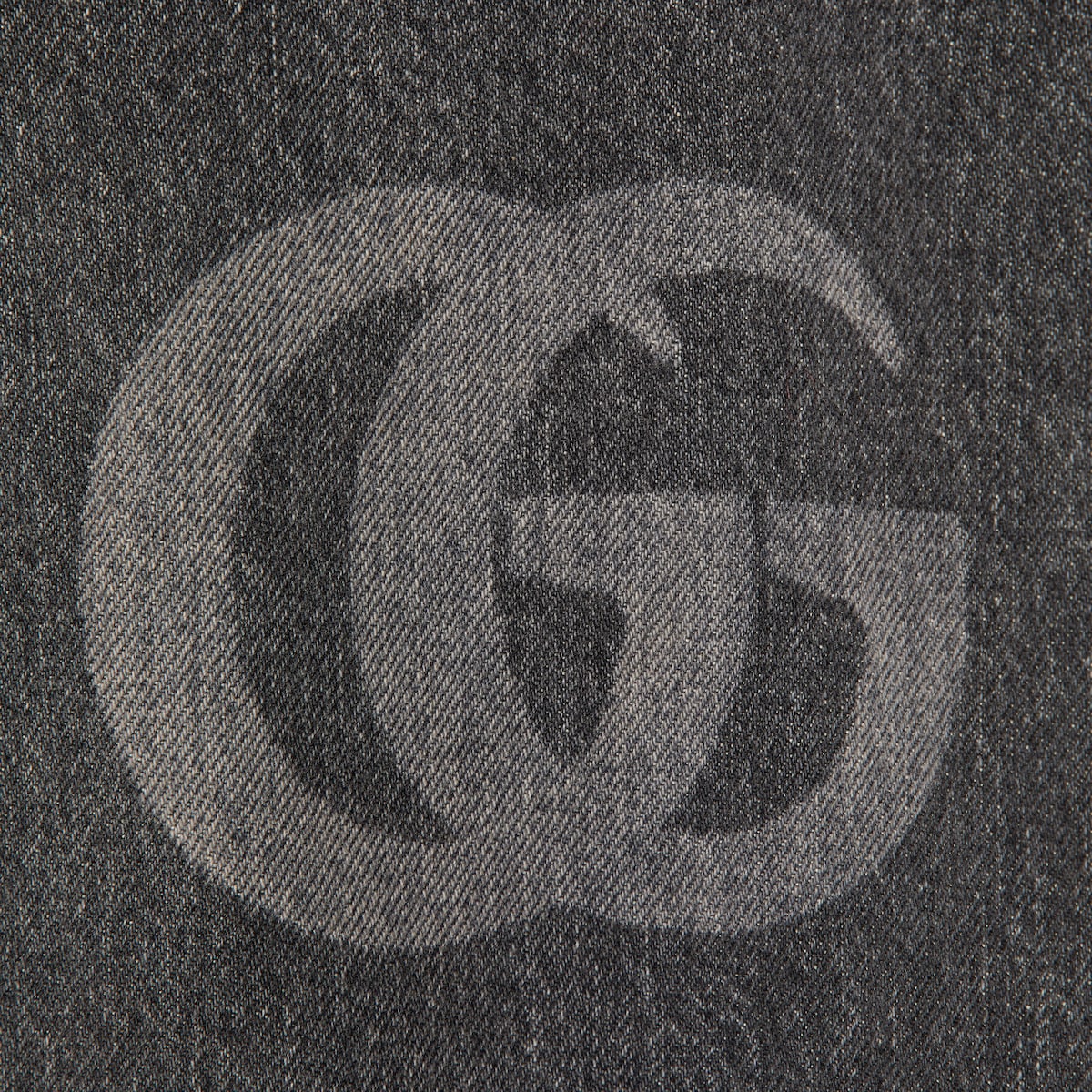 デニム・ジーパン GUCCI DENIM PANTS WITH LOGO LABEL Slim fit denim pant with logo detail in grey | GUCCI® US