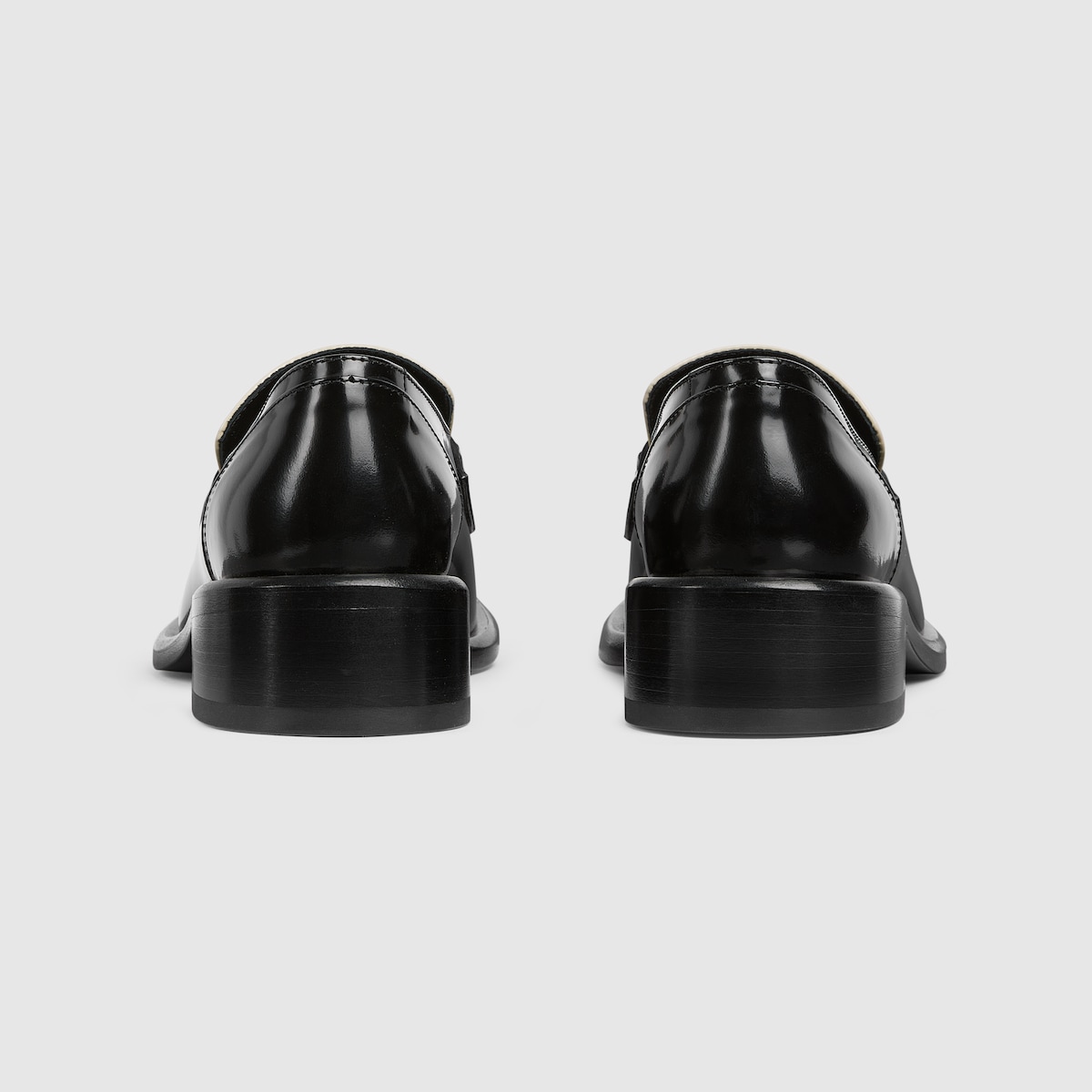 ウィメンズ ホースビット付き ローファーブラック＆ホワイト