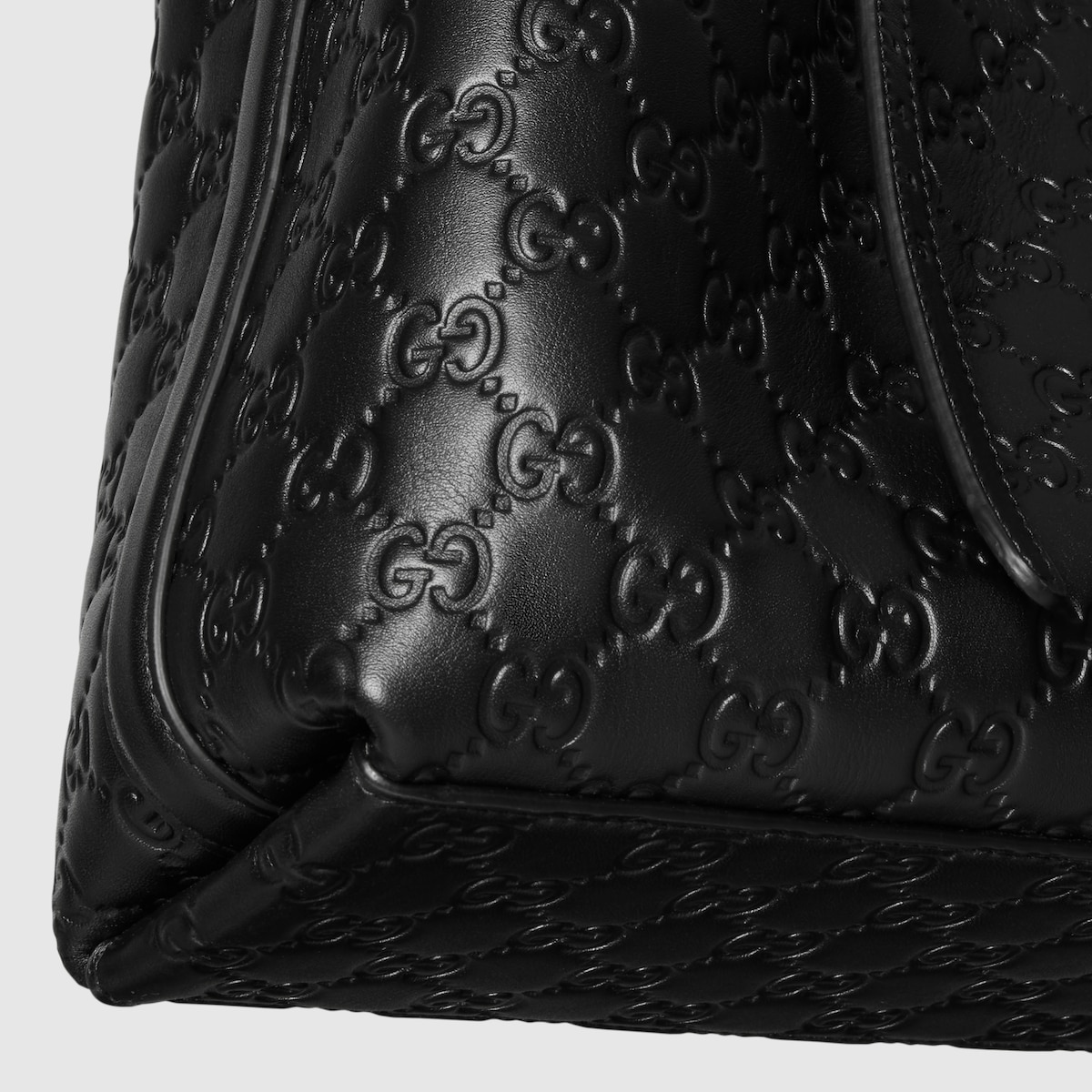 GG Emblem medium tote bag in black leather | GUCCI® US