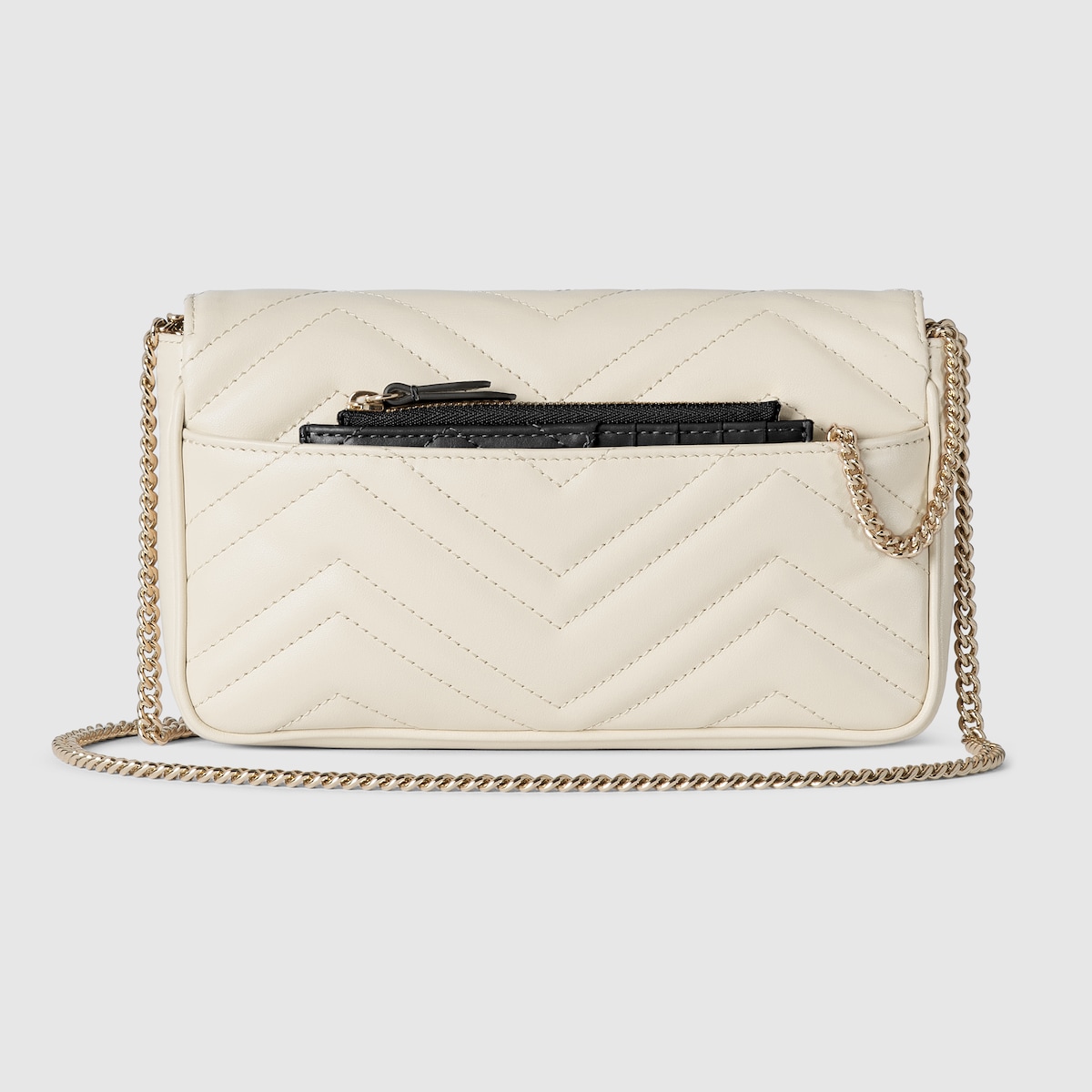 751526_AAFPP_9053_009_070_0000