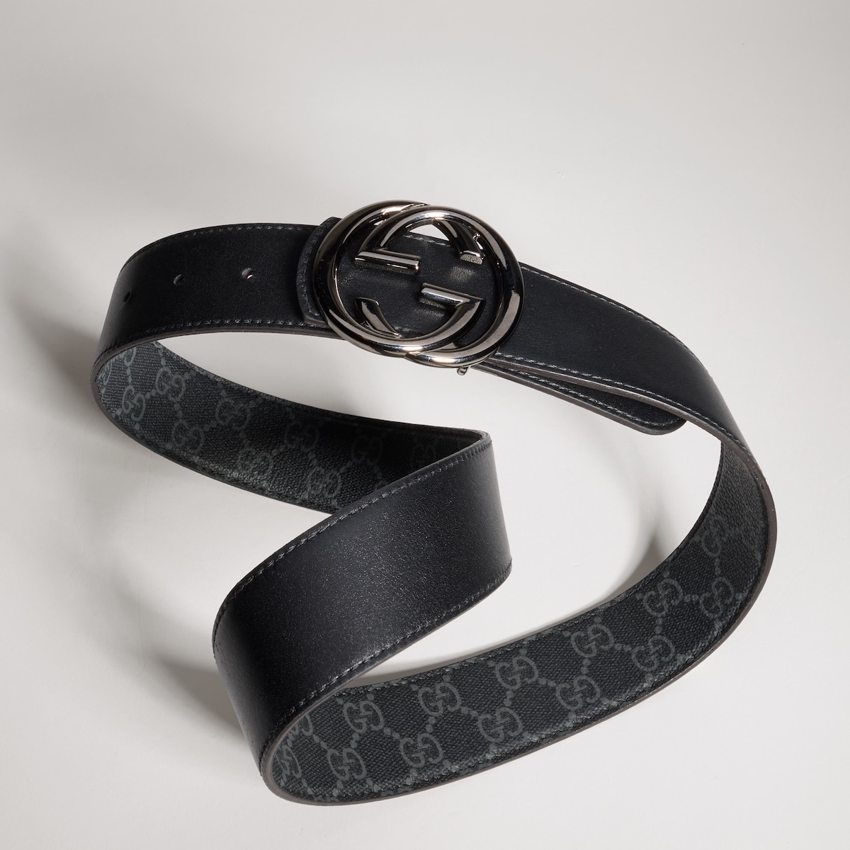 Reversible belt with Interlocking G buckle in black Supreme and leather - thumbnail 3