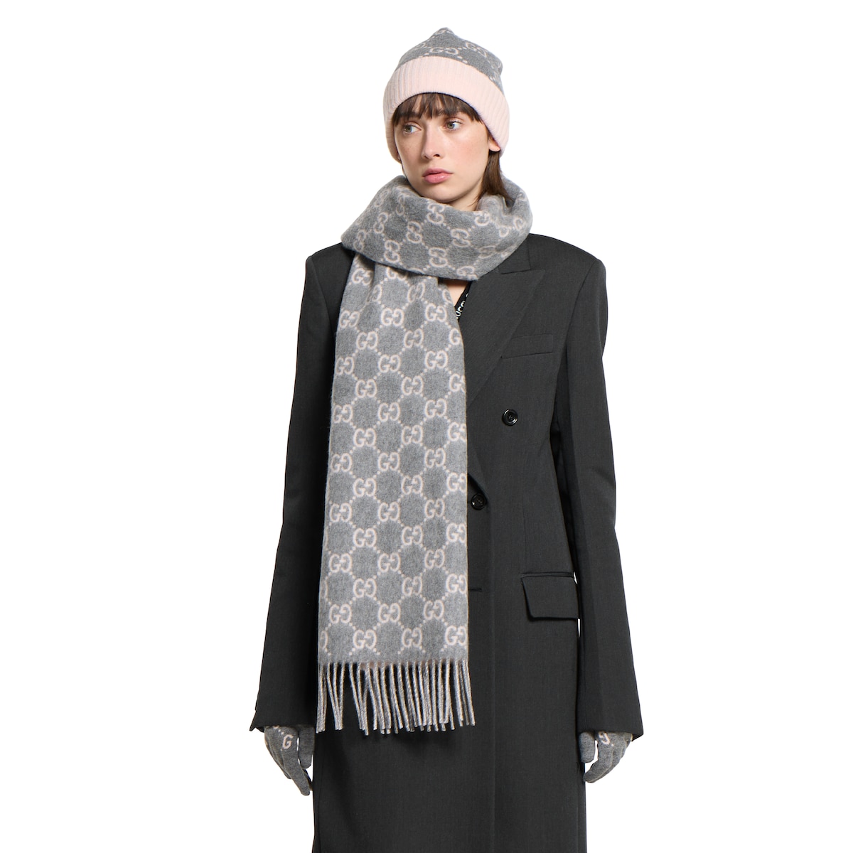 GG cashmere scarf in grey and pink | GUCCI® US