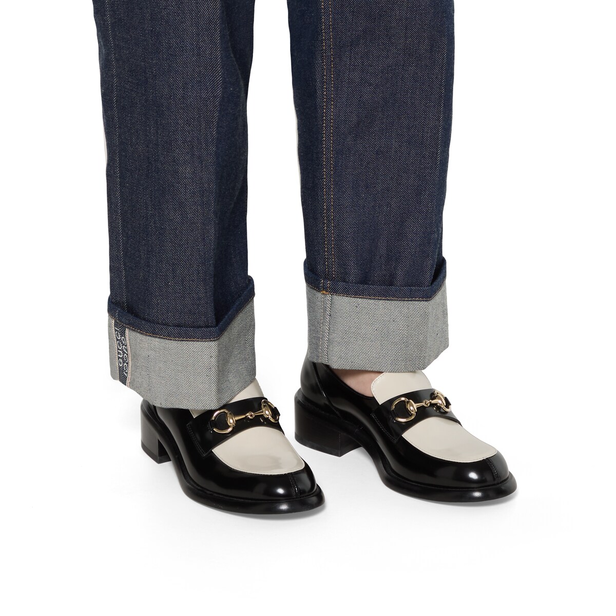 834762_CLG80_1056_003_100_0000