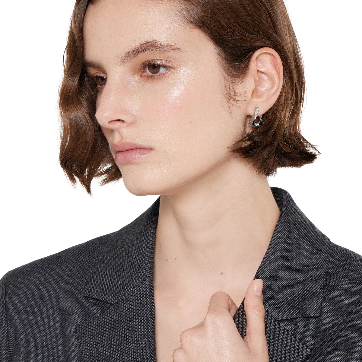 836176_I4601_0926_004_100_0000