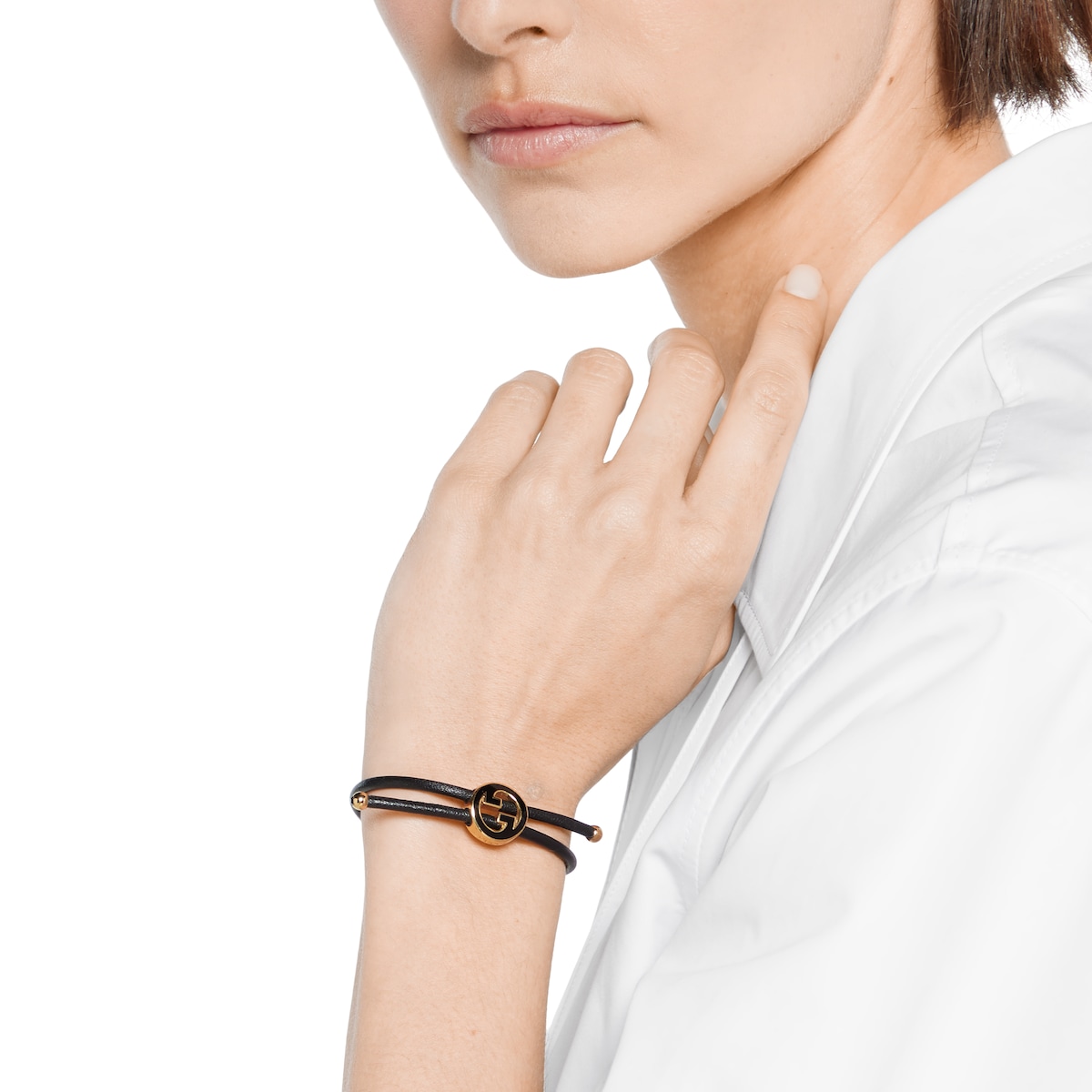 Bracelet with enamel Round Interlocking G in brown leather - thumbnail 5