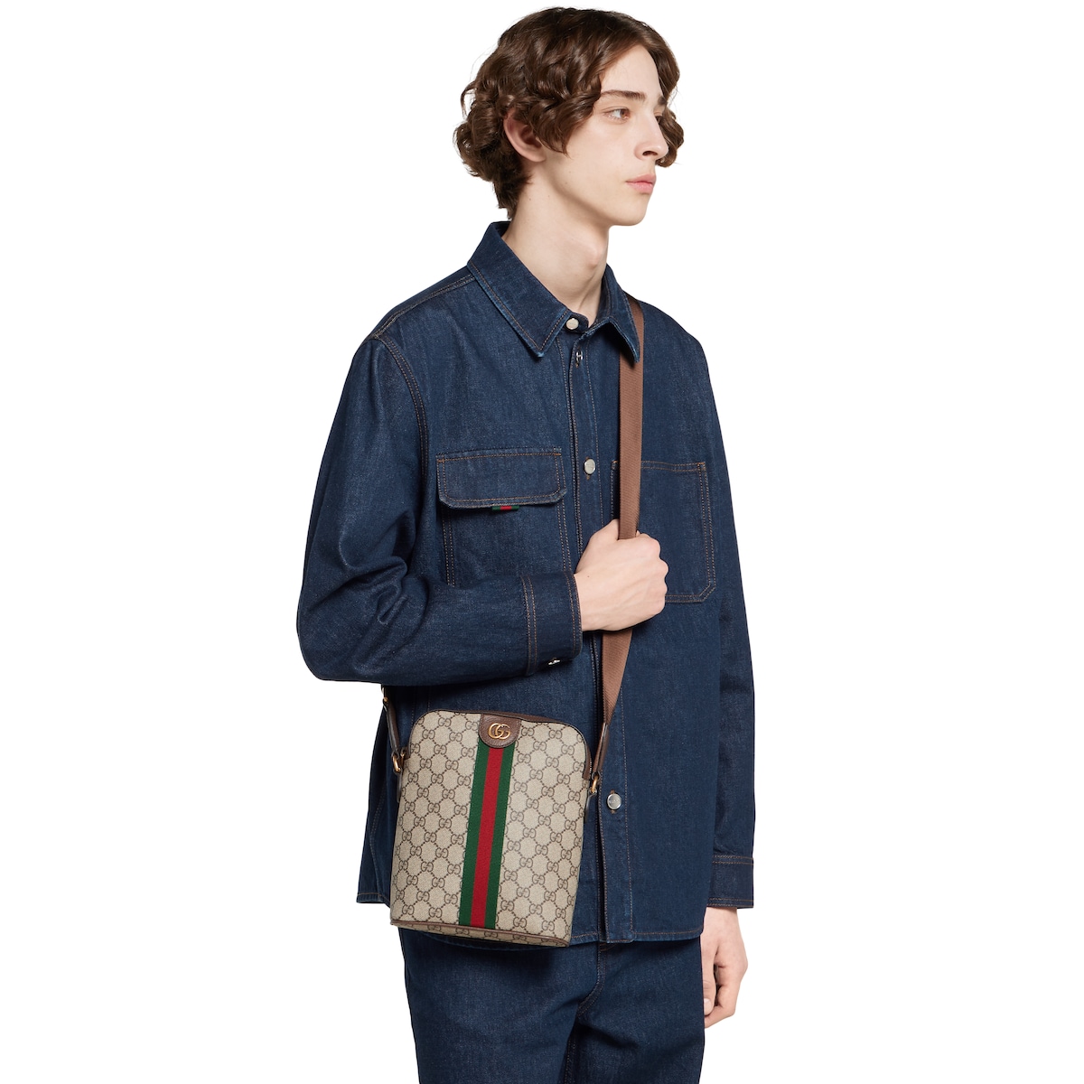 Ophidia small slingbag in beige and dark brown fabric