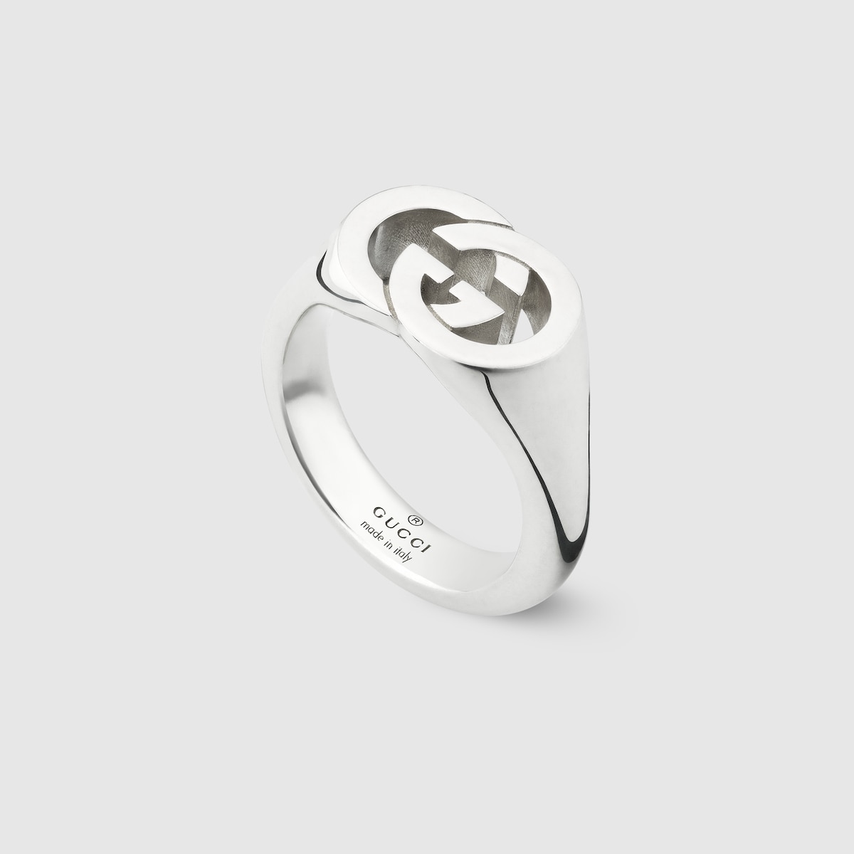 Gucci Interlocking signet ring in 925 sterling silver | GUCCI® UK