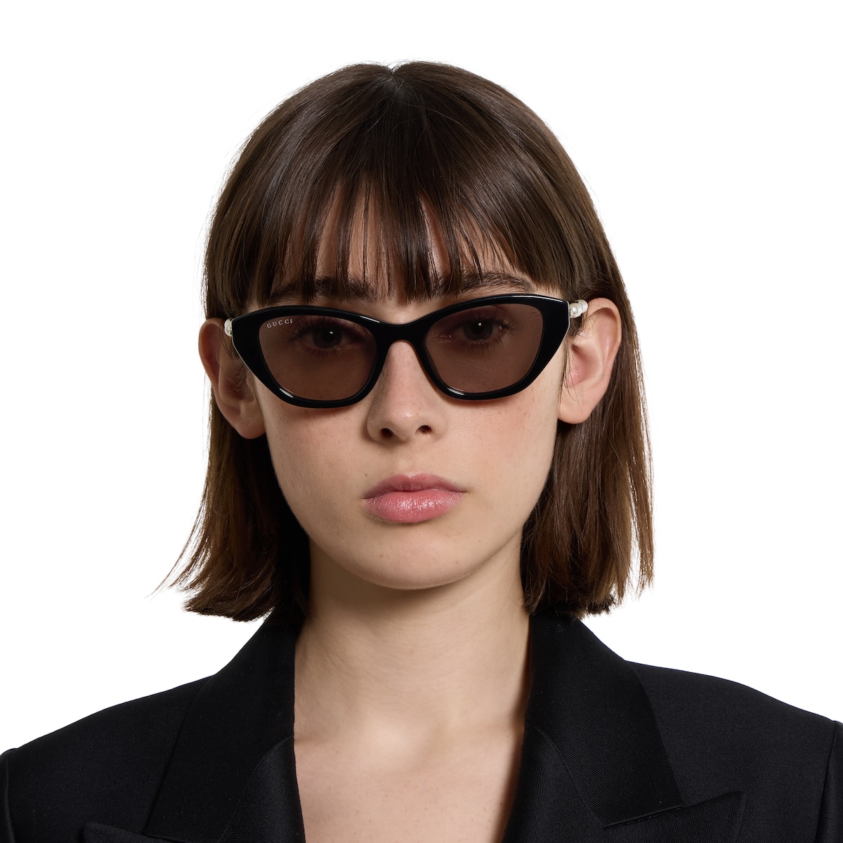 Cat eye frame sunglasses in black | GUCCI® US