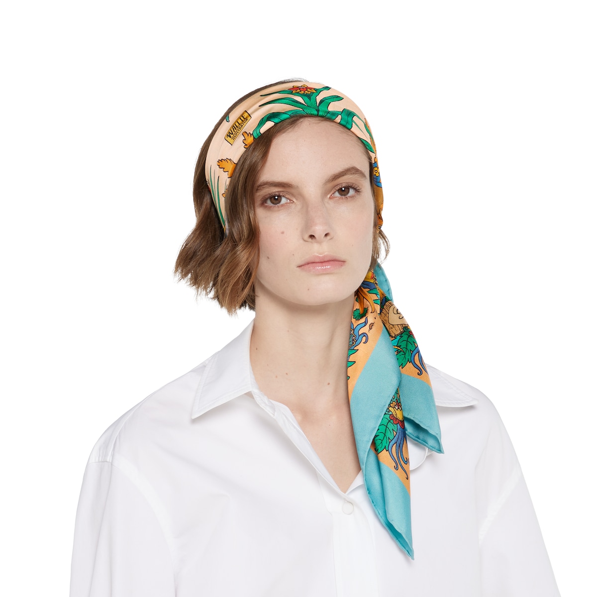 グッチ　ヘアピン 90 x 90 project printed silk carré in multicolor | GUCCI® US