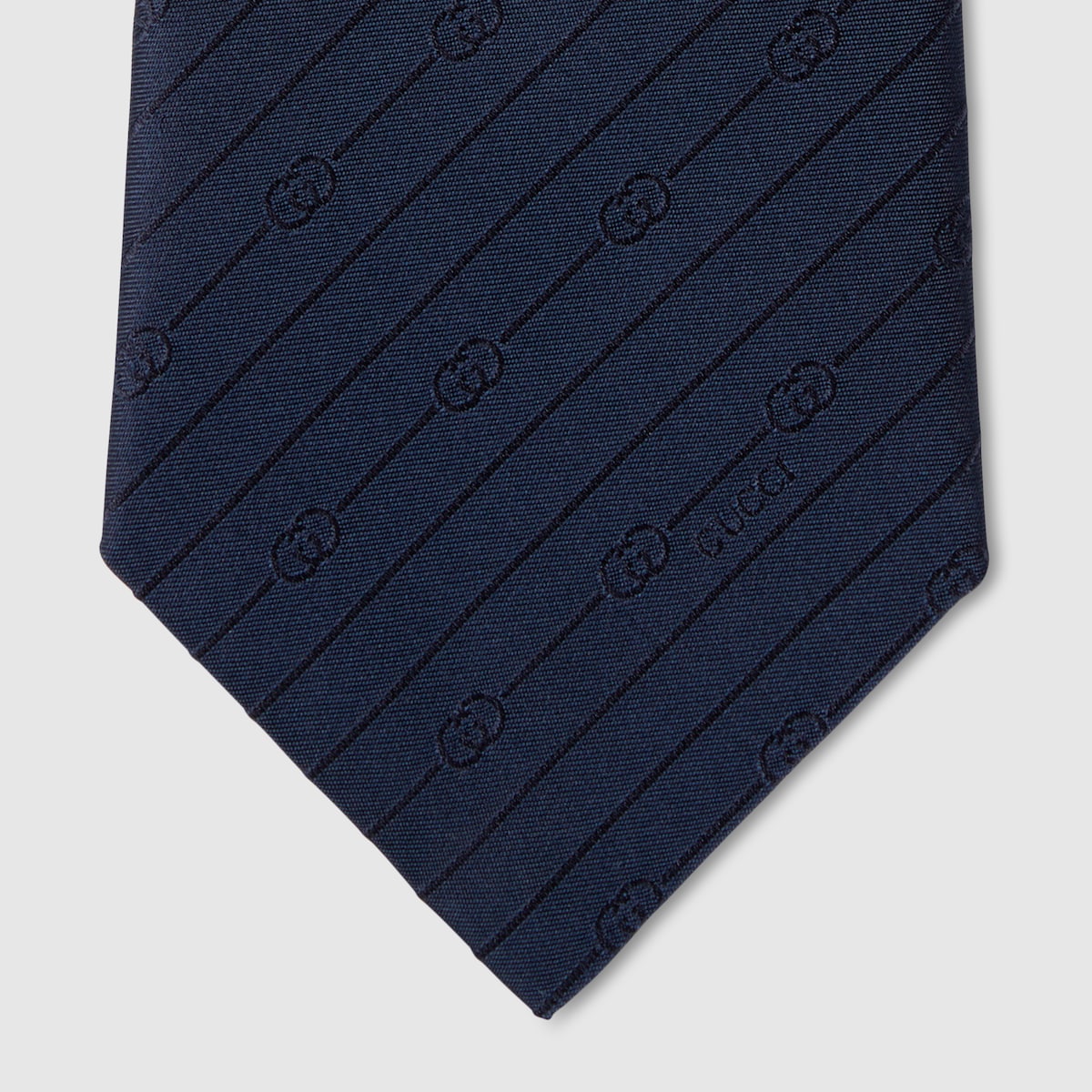 美品　グッチ　ネクタイ　ネイビー　GG柄インターロッキングG シルクジャガード インターロッキングG シルクジャカード ネクタイ ・ダークブルー