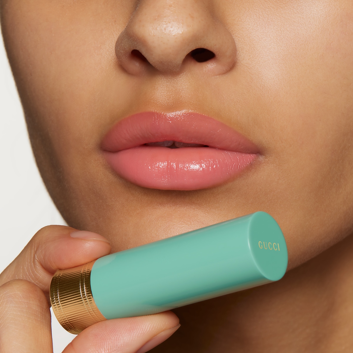 586170_9PLP9_9001_005_100_0000