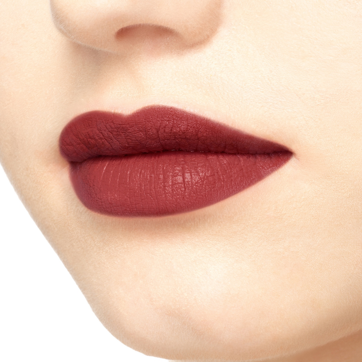 521​ Nellie Cherry, Rouge à Lèvres Liquide Mat Lipstick in 521
