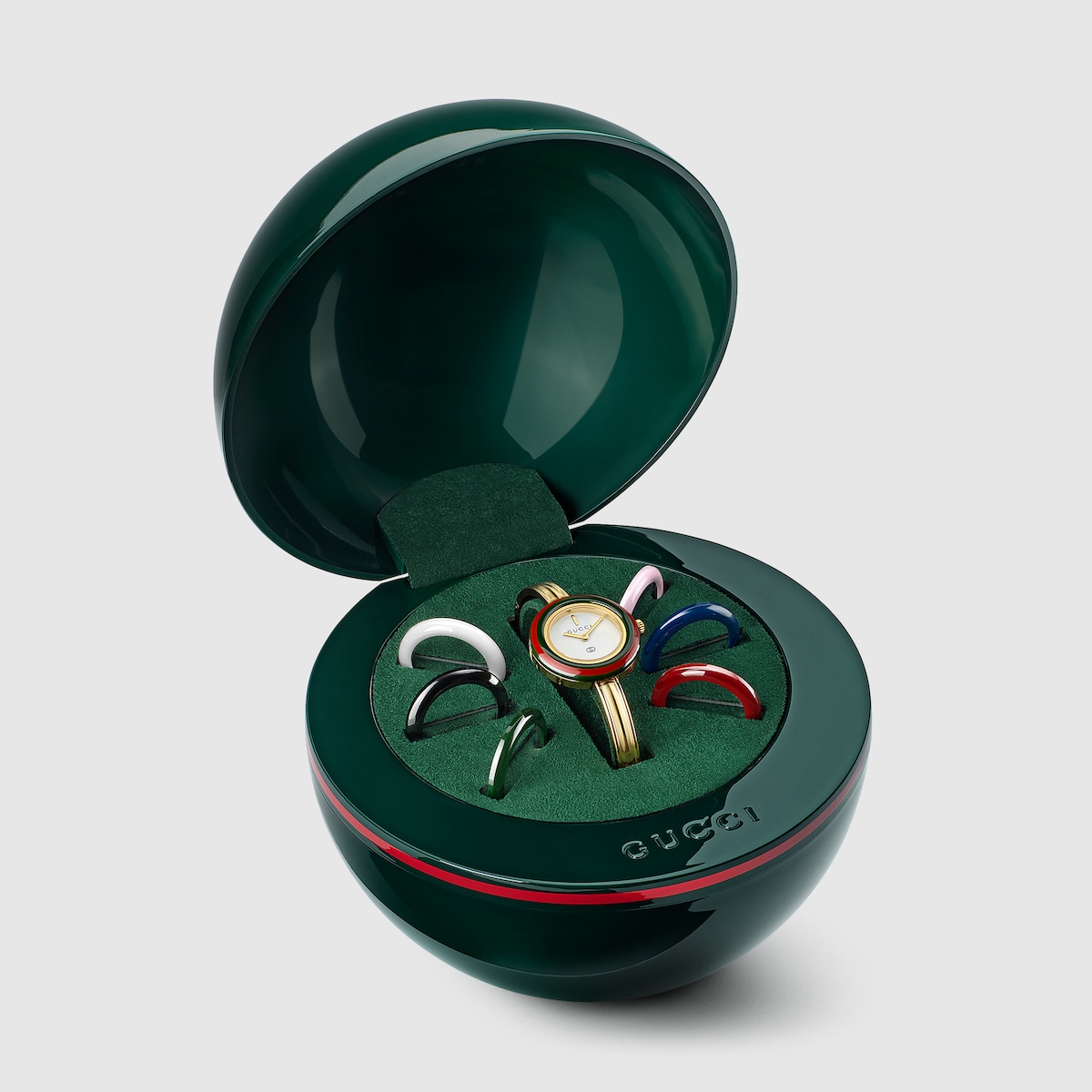 グッチ プレイ〕ウォッチ 28 mm ・スチール | GUCCI公式