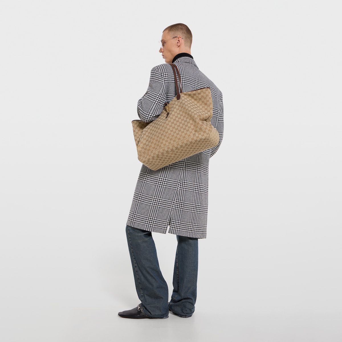 Gucci Jackie large tote bag in sand and brown GG canvas - thumbnail 3