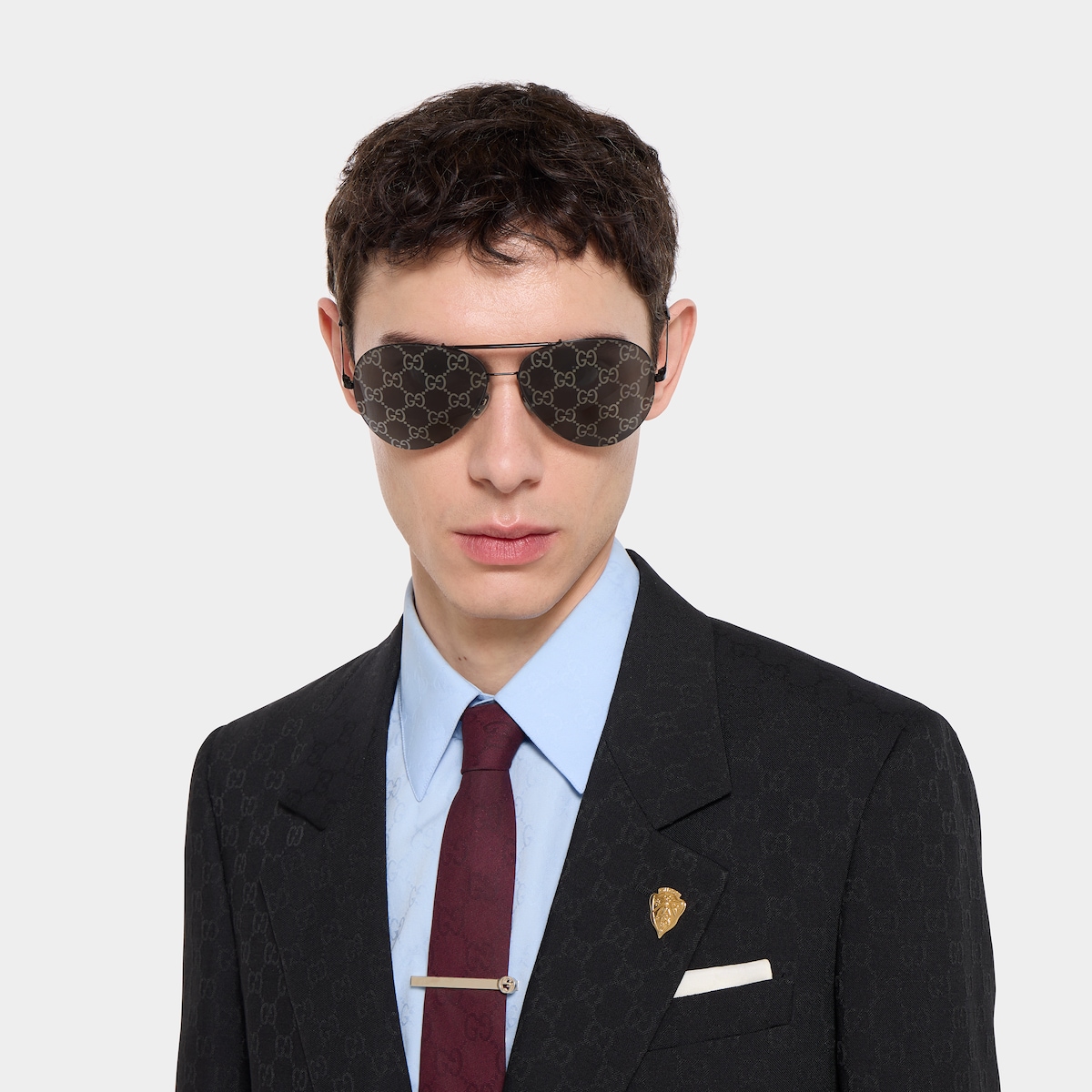 Pilot frame sunglasses in black - thumbnail 4