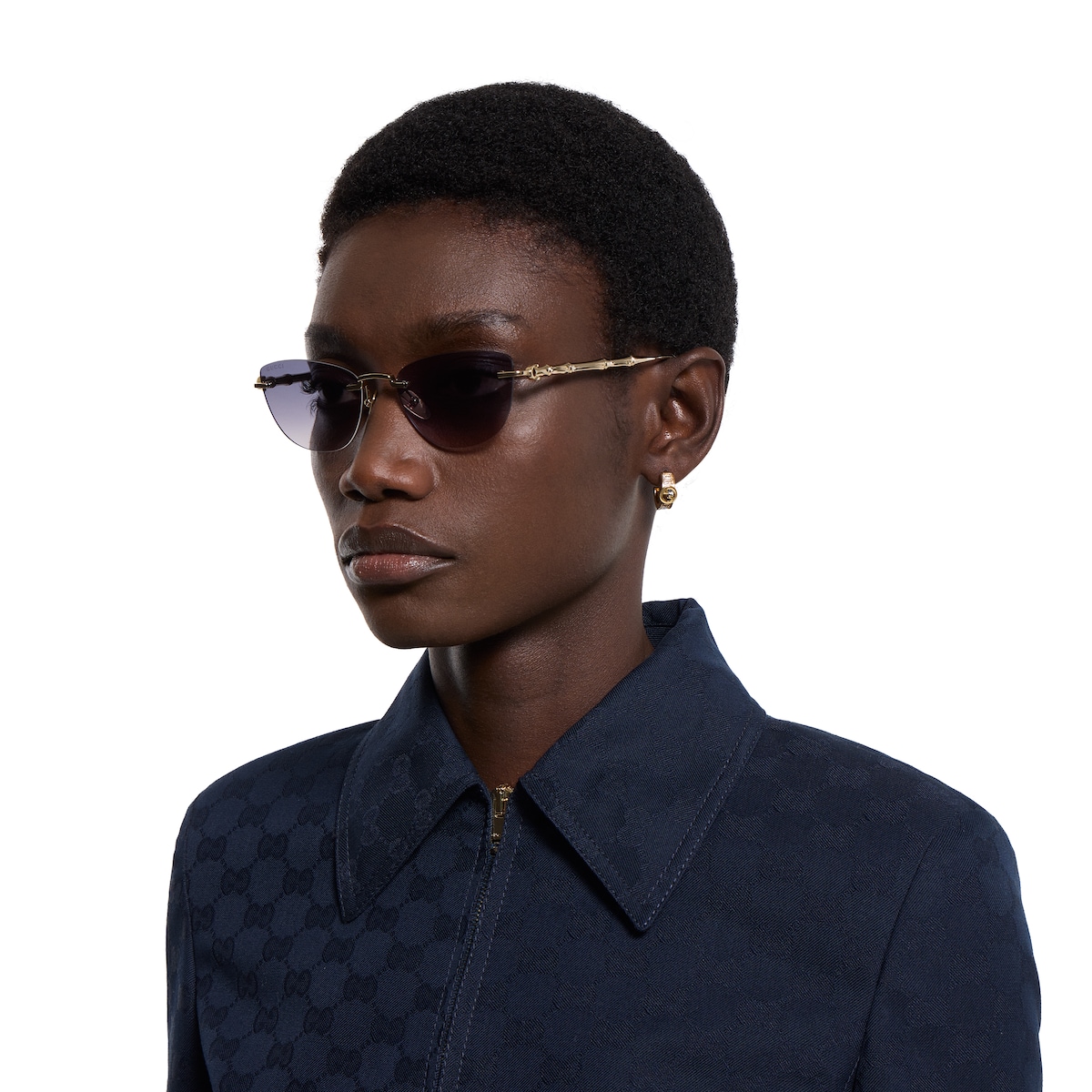 Cat-eye sunglasses in gold