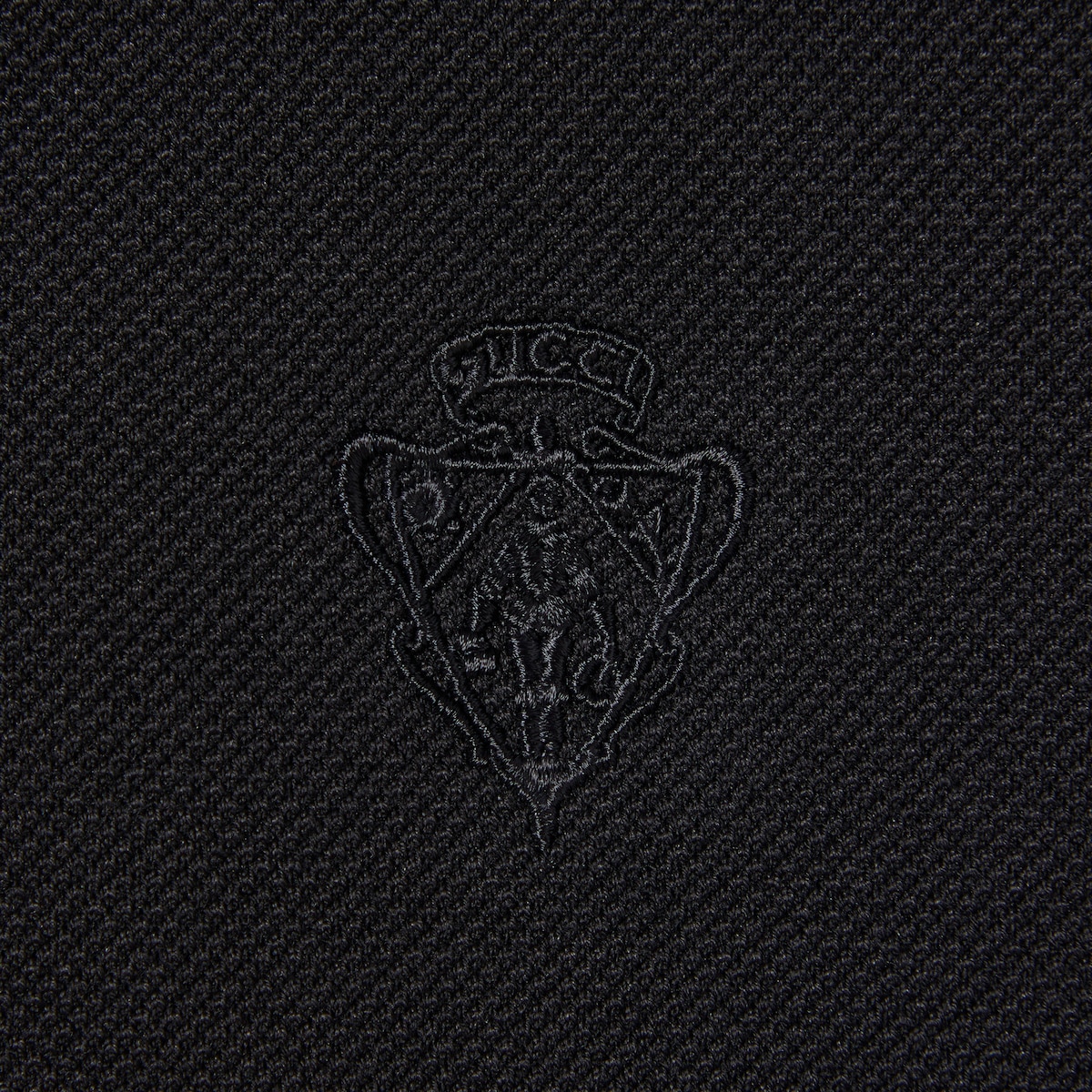 エンブロイダリー付き コットンピケ ポロシャツ ・ブラック GG