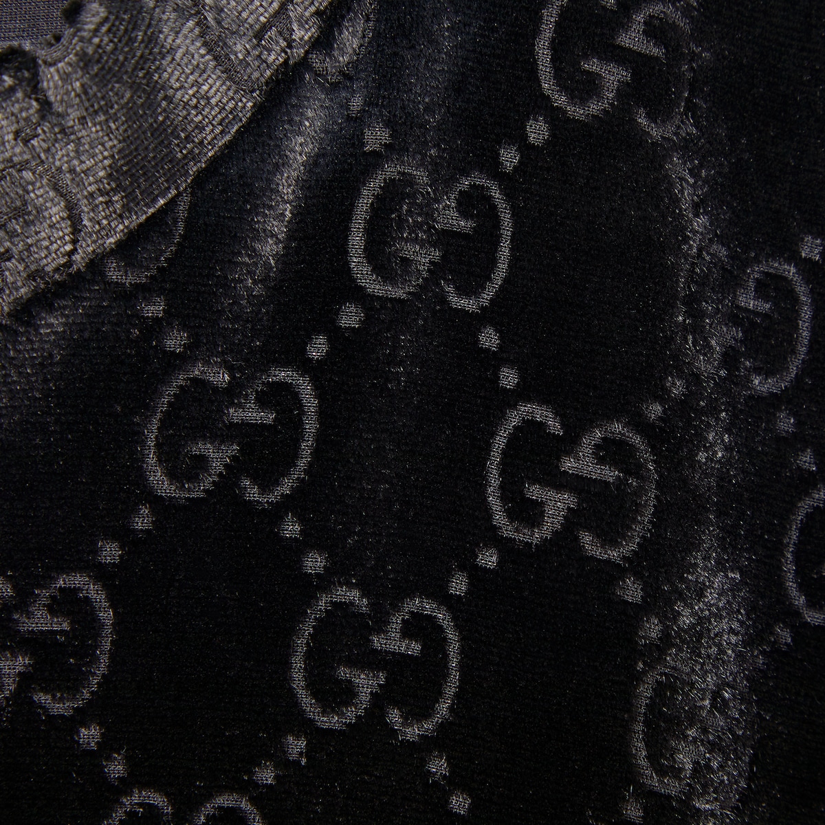 GG stretch velvet devoré T-shirt in black