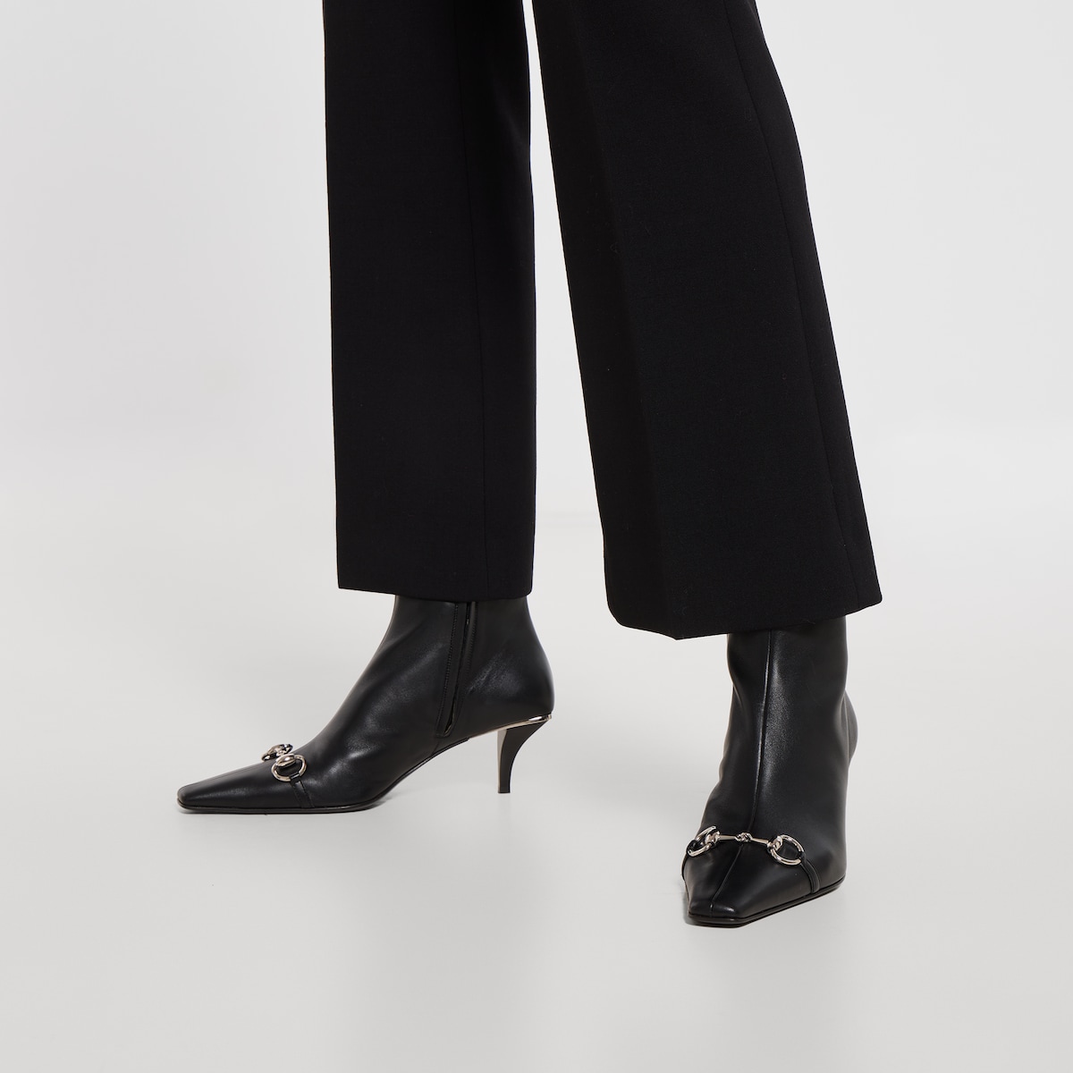 Women's Vittoria bootie in black leather
