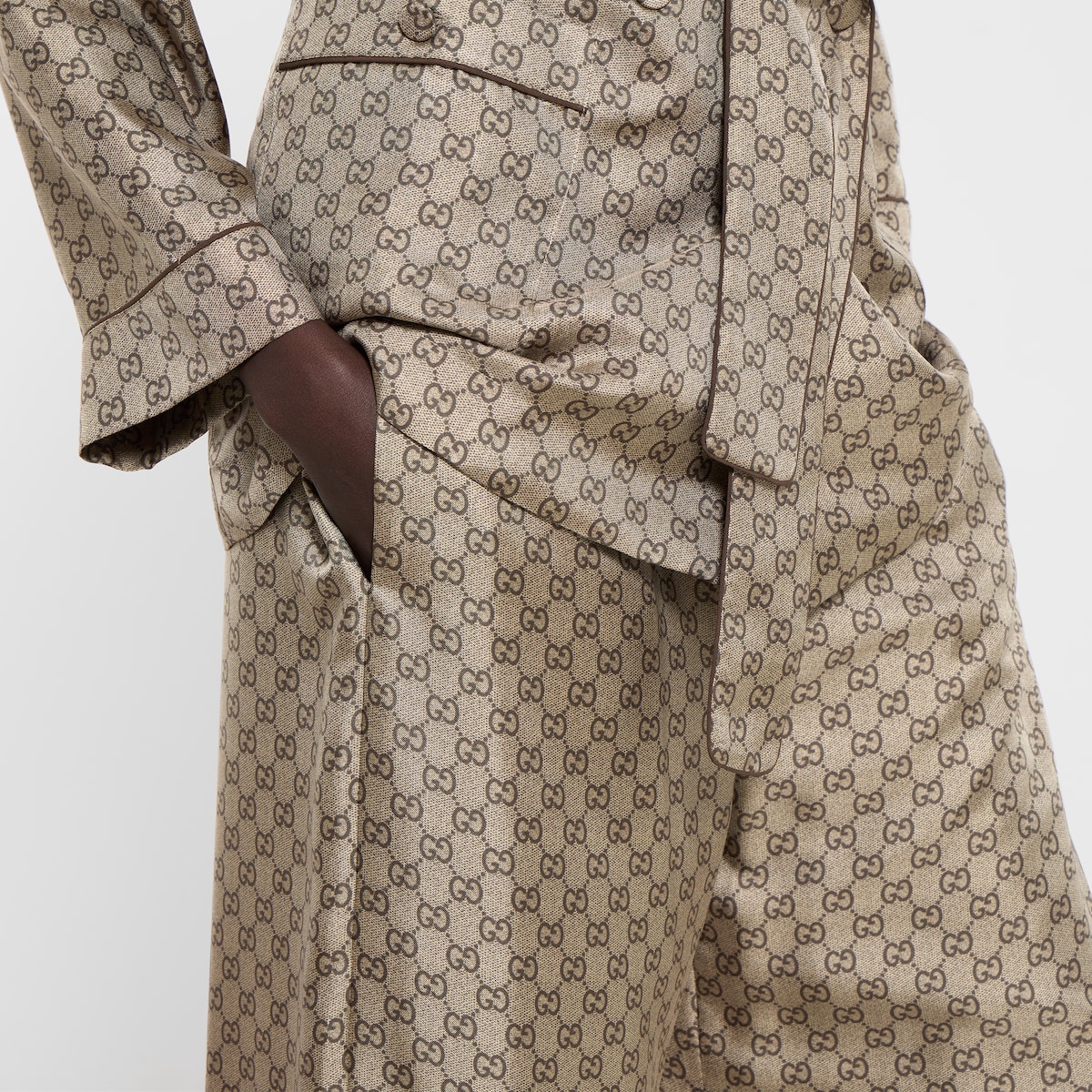 プリント シルクツイル レジャー パンツ ・ベージュ＆ダークブラウン