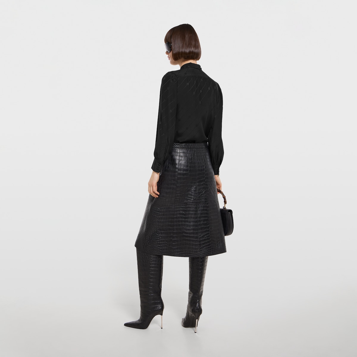 Silk crêpe satin Interlocking G shirt in black