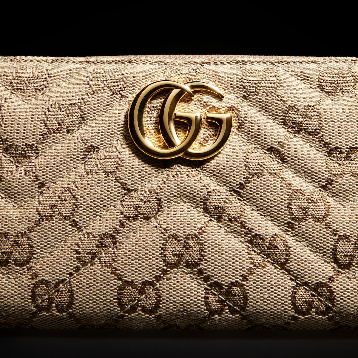 GUCCI ゴールド GGパターン 長財布 GG Marmont zip around wallet in sand and brown GG canvas | GUCCI® US